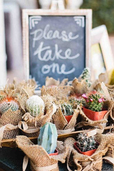 Best Wedding Favors for Every Budget of 2020 1 - Fab Mood | Wedding ...