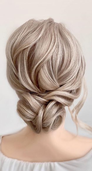 Romantic Wedding Updos That You'll Just Adore, Updo Hairstyles