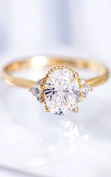 The Most Beautiful Oval Engagement Rings 1 - Fab Mood | Wedding Color ...