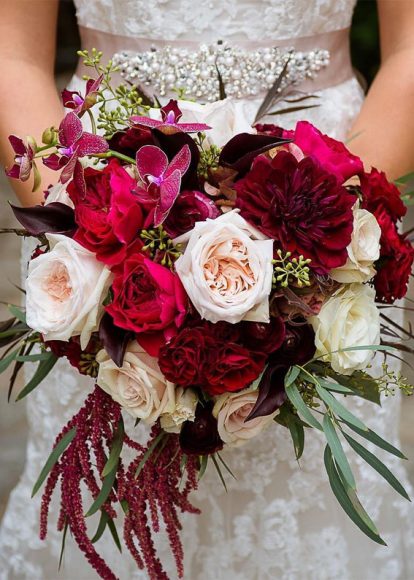 Fall Wedding Bouquets That Are Really Gorgeous | Autumn Bouquet Ideas