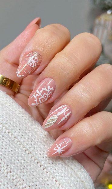 Cute Christmas Nail Designs 2020 : Holiday Nail Art Ideas