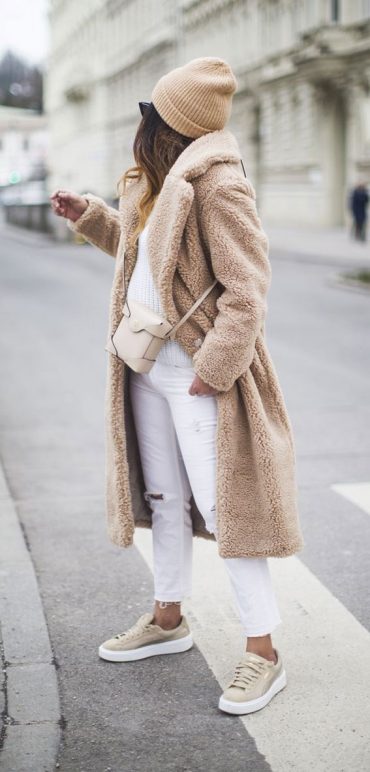 Cute and Comfy Winter Outfits 2020 1 - Fab Mood | Wedding Color ...