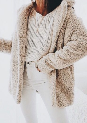 Cute and Comfy Winter Outfits 2020 1 - Fab Mood | Wedding Color ...