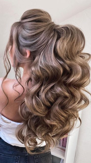 14 Best Half Up Half Down Hairstyles For Prom | Half Up Hairstyle Ideas