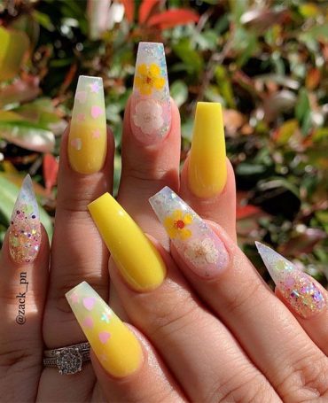 11 Encapsulated Nails Ideas To Keep Your Style On, Nail Art Designs 2021