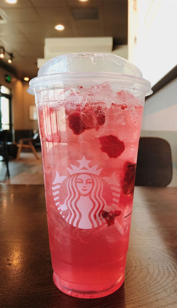 strawberry açaí & lemonade refresher, starbucks aesthetic drinks, starbucks aesthetic wallpaper, starbucks aesthetic, pink starbucks aesthetic , starbucks aesthetic collage, starbucks iced coffee, starbucks cold drinks, starbucks iced drinks