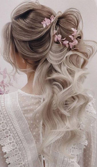 25 Romantic Wedding Hairstyles 2021 - The Latest Hairstyle Trends