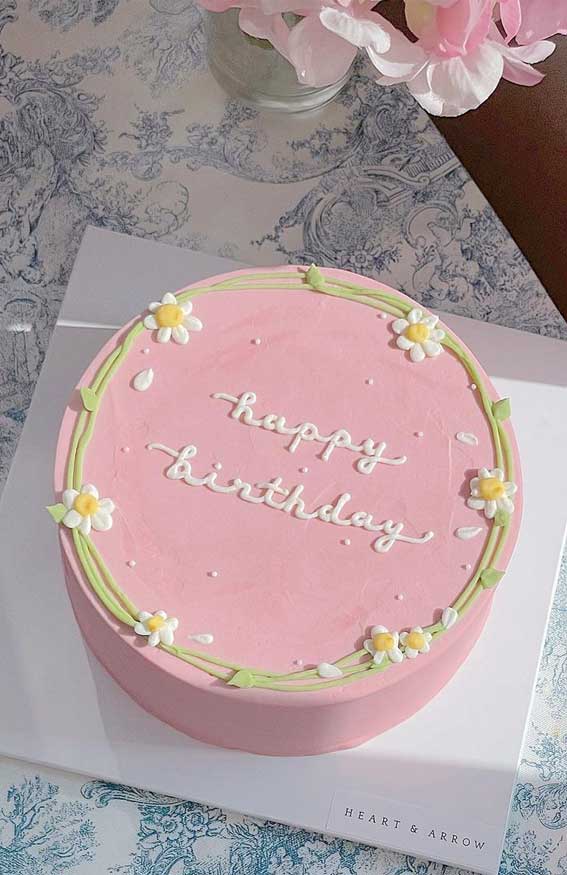 Simple Birthday Cake | bakehoney.com