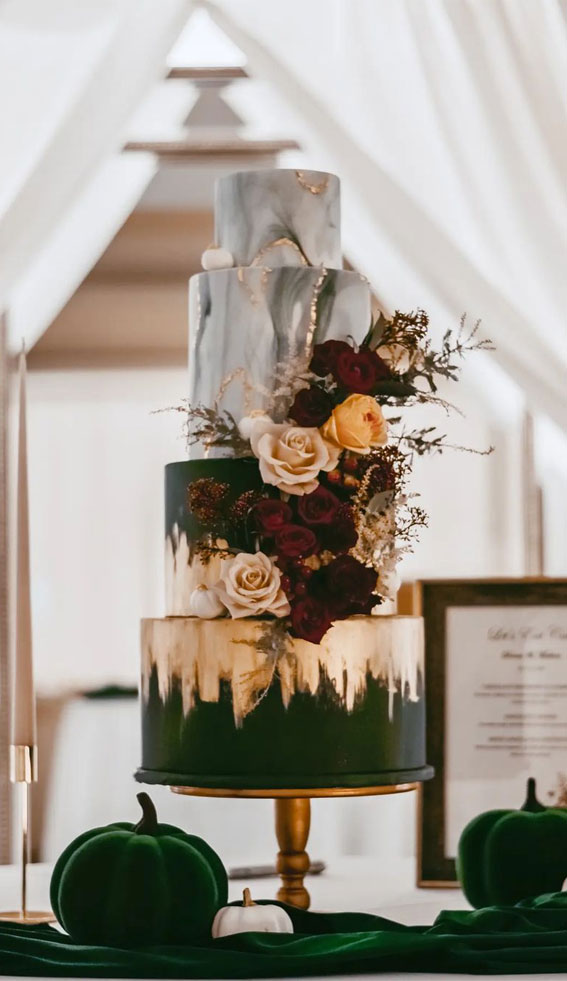 25 Black Wedding Cake Ideas