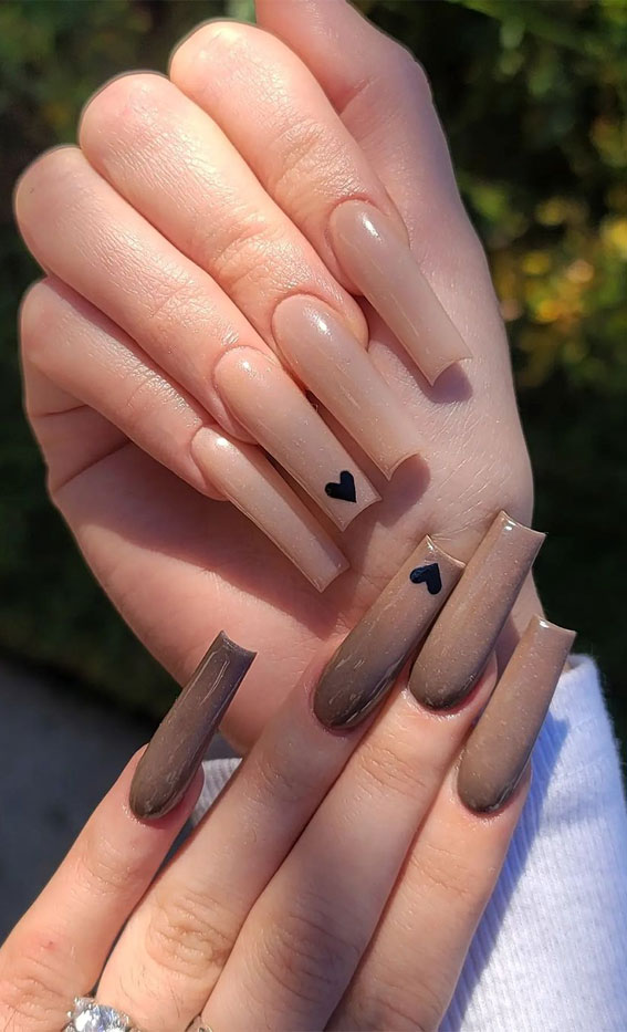 simple nude nails, simple valentine's day nails, simple nude valentine nails, minimalist valentine nails, nude nails love hearts