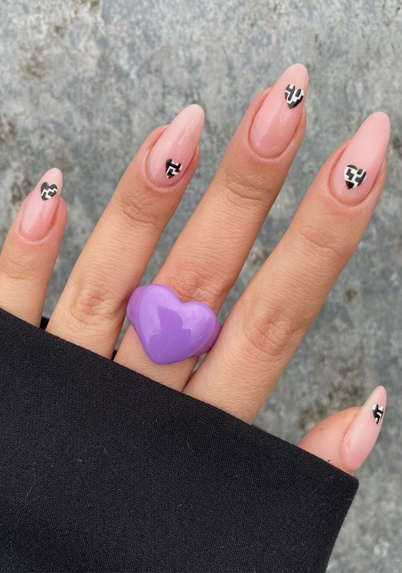 black heart nails, asos heart nails, valentine heart nails, valentine nails 2022