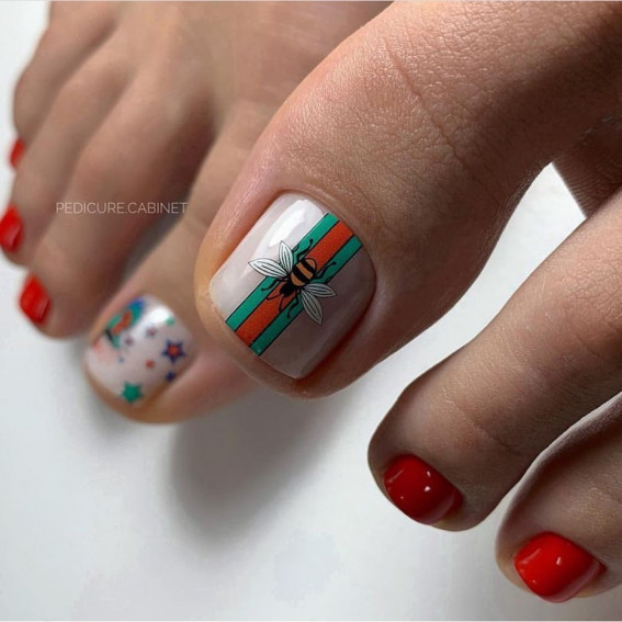 Louis Vuitton easy nail art -   Louis vuitton nails, Gucci nails,  Trendy nail design