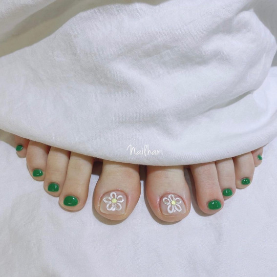 50 Trendy Pedicure Designs To Dress Up Your Toe Nails : Louis Vuitton Toe  Nails 1 - Fab Mood