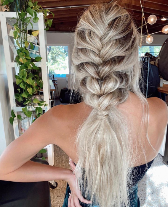6 Easy Summer Hairstyles to Stay Cool | Natalie Yerger
