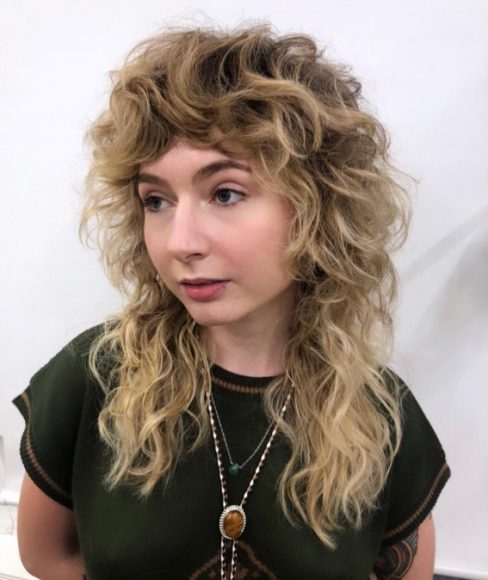 50 Cute Shag Haircut Ideas In 2022 Curly Blonde Shag 1 Fab Mood