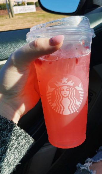 50 Mix n Match Flavors Starbucks Creations : Refresher Strawberry Acai ...