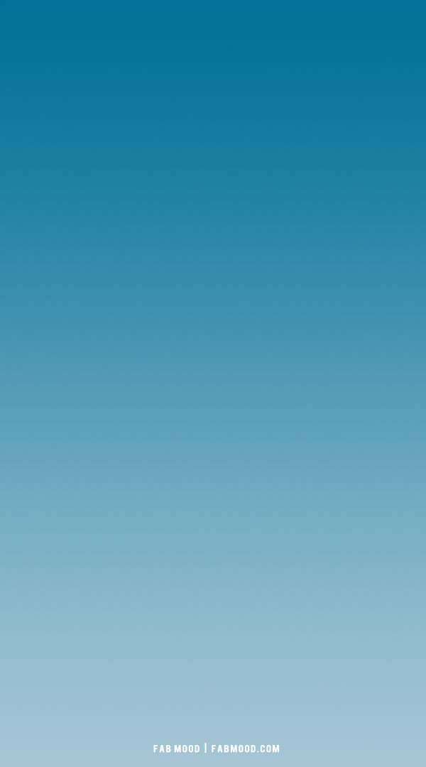 light blue gradient wallpaper