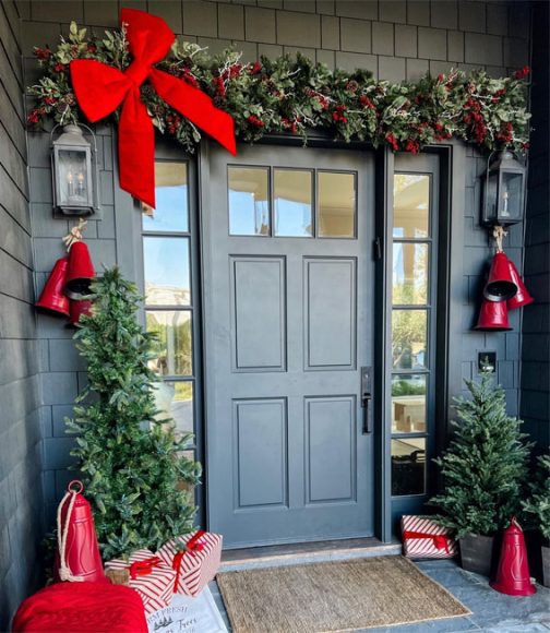 Festive Entryways: Creative Christmas Front Door Decor Inspirations 1 - Fab Mood  Wedding 