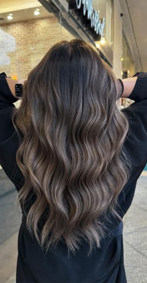 10 Mesmerizing Mocha Hair Colour Ideas : Indulge in Elegance