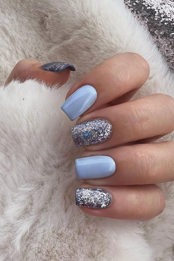 baby blue and silver nails, baby blue short nails, baby blue nails short