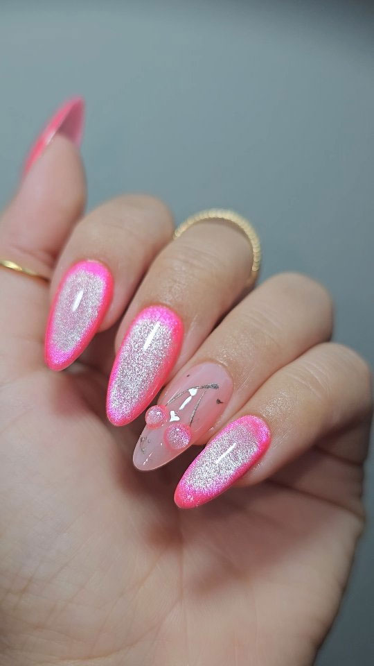 reflective nails, reflective nails with cherry