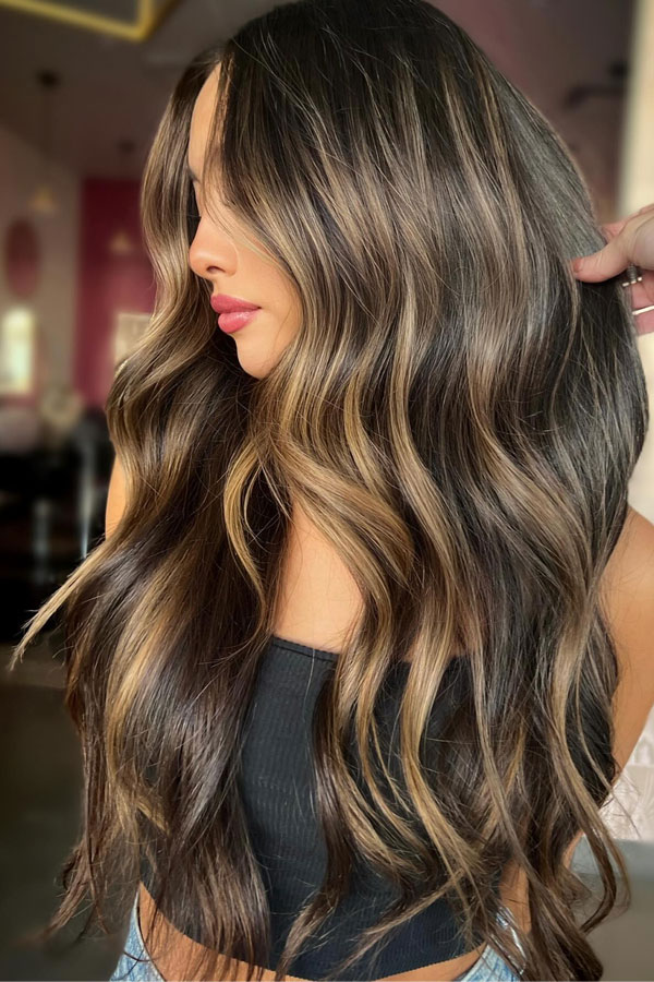 caramel highlights, caramel highlights brunette, dark hair color ideas for dark hair