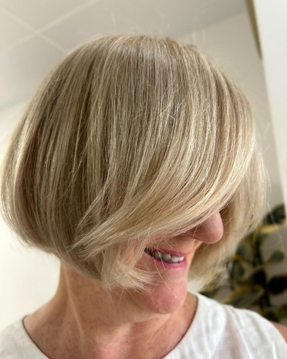 chin-length bob, chin-length bob over 50, Short Hairstyles for Women over 50, short haircuts for women over 50, bob haircuts women over 50 , haircuts for women over 50, short hairstyles for women over 50 with thick hair, short hairstyles for women over 50 with thin hair, youthful hairstyles over 50