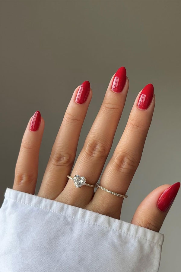 red nails, red nail ideas, simple red nails