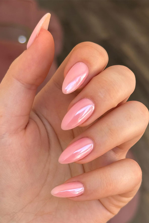 light pink glazed nails, pink glazed nails, donut glazed effect nails, pink glazed short nails