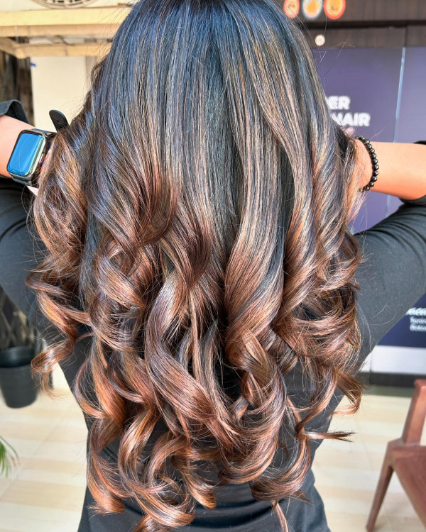 Sunlit Chestnut Balayage