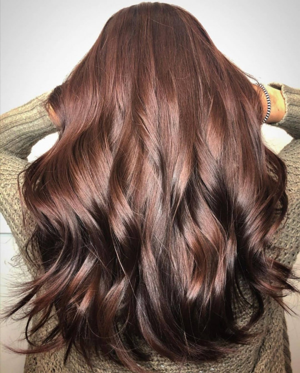 rich chocolate Mahogany Hair Colour, mahogany hair colour idea for fall