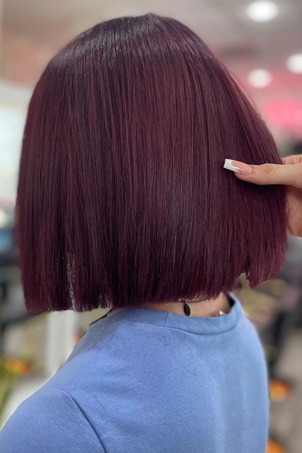 deep plum sleek blunt bob, autumn hair colour