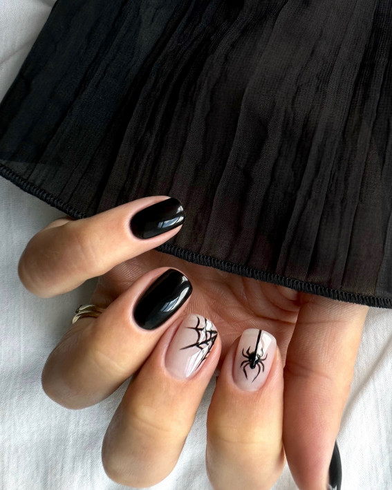 Minimalist Halloween Short Nails, Halloween Nails, Halloween nail designs, cute Halloween nails, spooky Halloween nails, Halloween nails