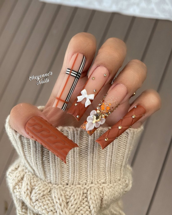 Cozy Knit and Plaid Glam, thanksgiving nails, fall nails, thanksgiving nail art, autumn nails, festive fall nails, mix an match thanksgiving nails, thanksgiving nails simple, plaid nails