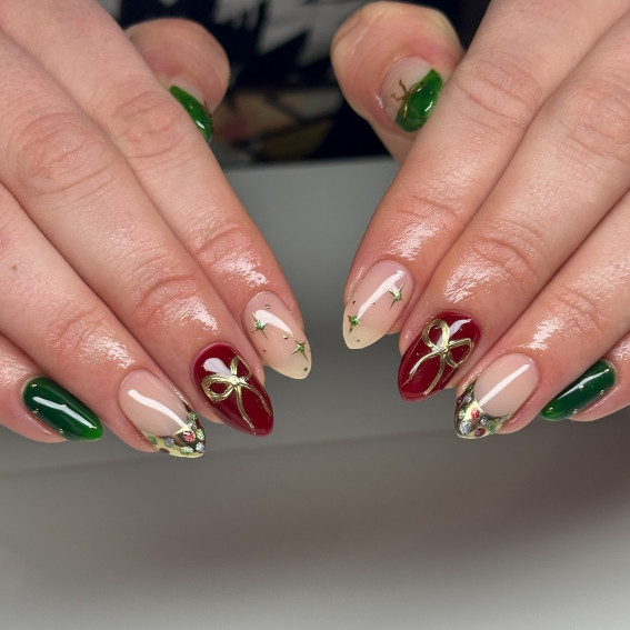 Deep Rich Festive Elegance , Christmas nails, adorable Christmas nails, festive Christmas nails, Christmas bow nails