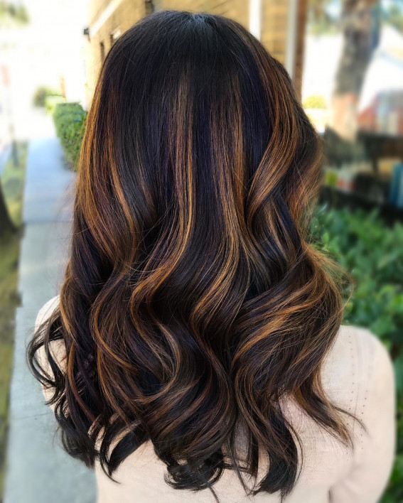 Warm Caramel Highlights, High contrast balayage on dark hair, Caramel balayage on dark brown hair,  High contrast Hair highlights, High contrast blonde highlights