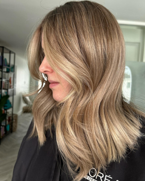 Shoulder Length Layers, Teddy bear blonde hair colour, teddy bear hair colour, teddy bear Blonde on Dark Hair, Teddy bear blonde Balayage, Teddy bear blonde Highlights, Teddy Bear Blonde Formula, Teddy bear blonde short hair, Teddy bear brown Hair, Teddy bear Balayage