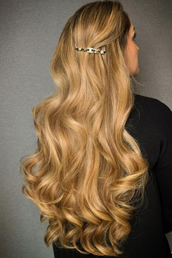 Golden Caramel Blonde with Glamorous Curls, golden blonde hair colour, warm golden blonde hair, golden blonde long hair